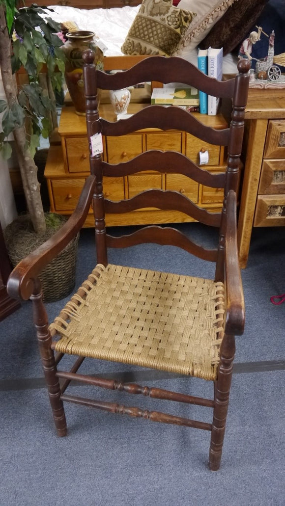 Vintage Oak Chair, woven seat, ladder back 21 x 21 x 44